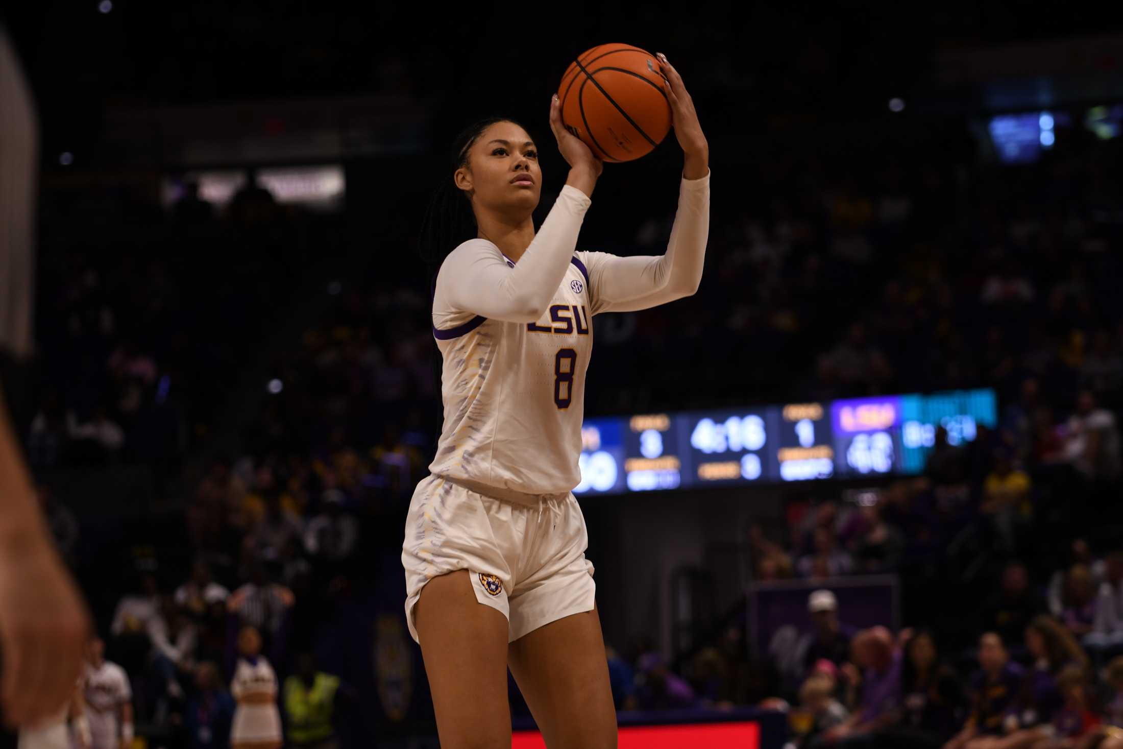 PHOTOS: LSU women's basketball avoids upset against Murray State