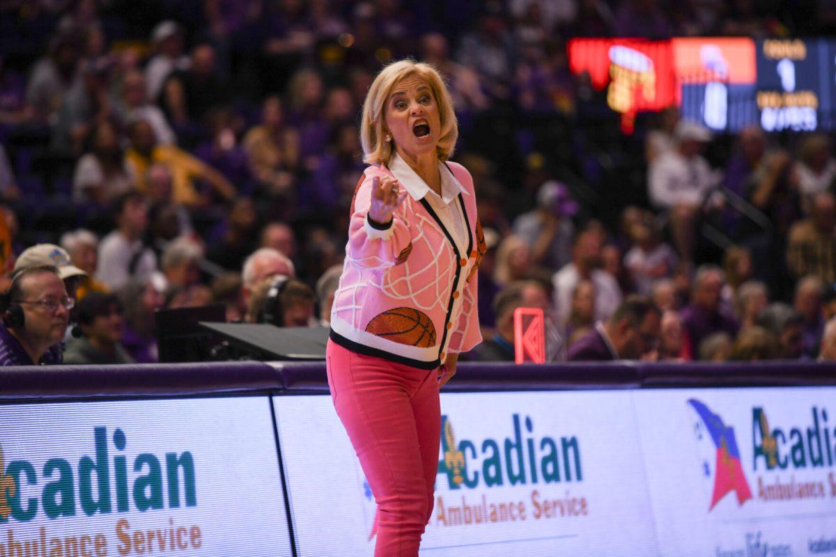 LSU women's baskatball head coach Kim Mulkey gives her starting lineup affirmations during LSU's 36-95 win against Northwestern State on Nov 8, 2024, in the Pete Maravich Assembly Center in Baton Rouge, La.