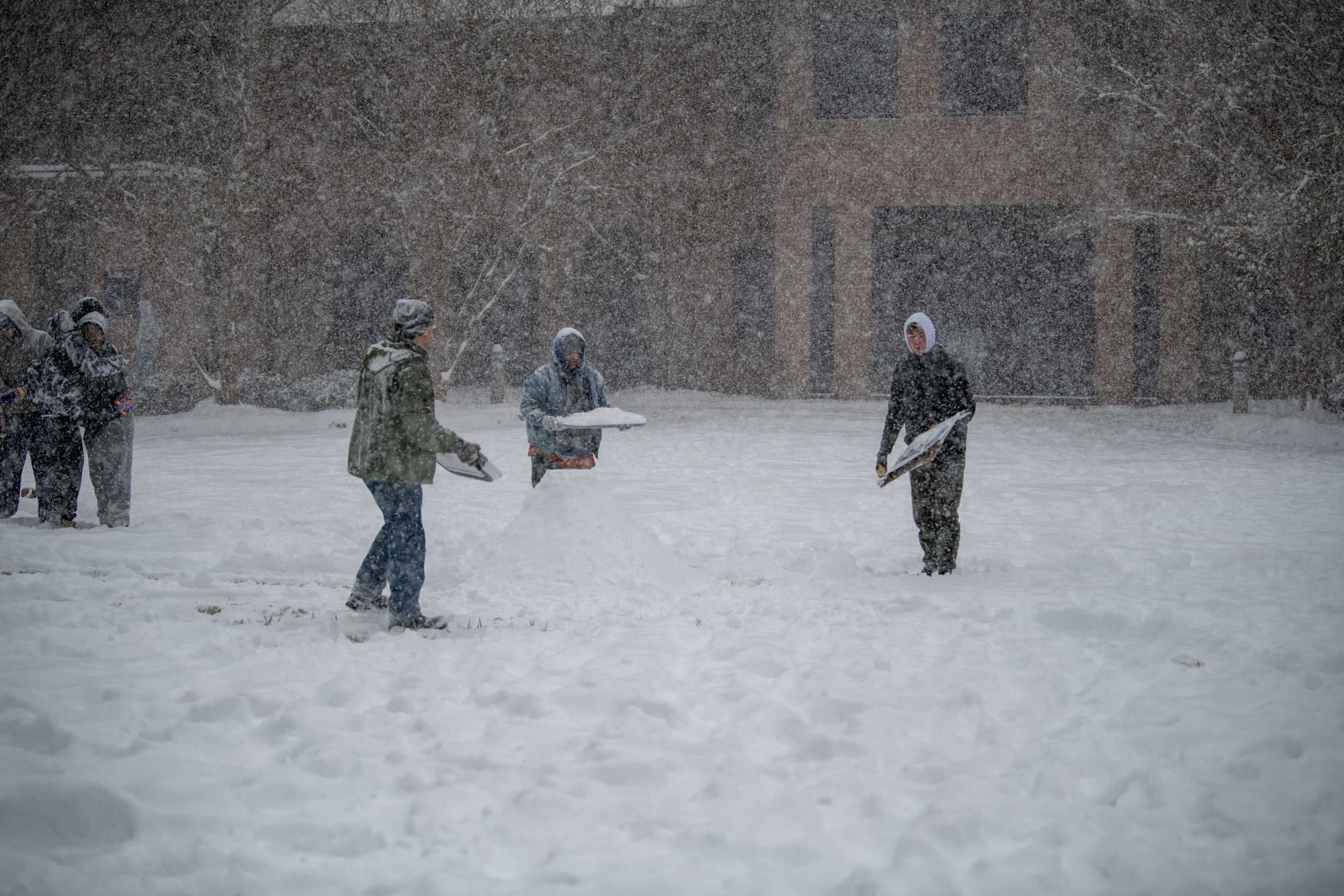 PHOTOS: LSU students enjoy rare snow day