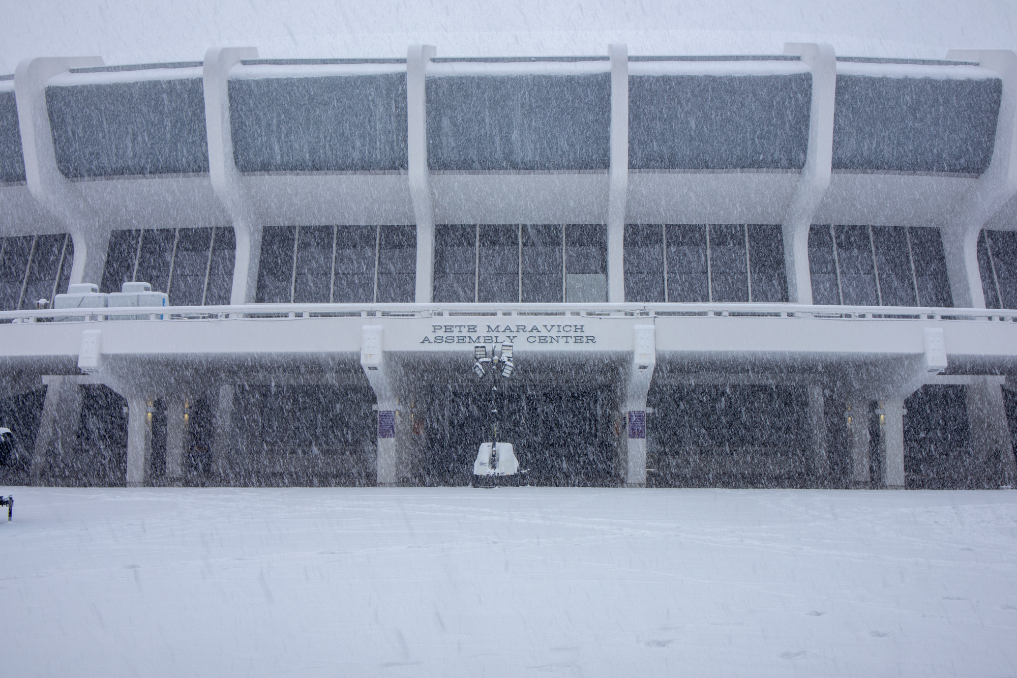 PHOTOS: LSU students enjoy rare snow day