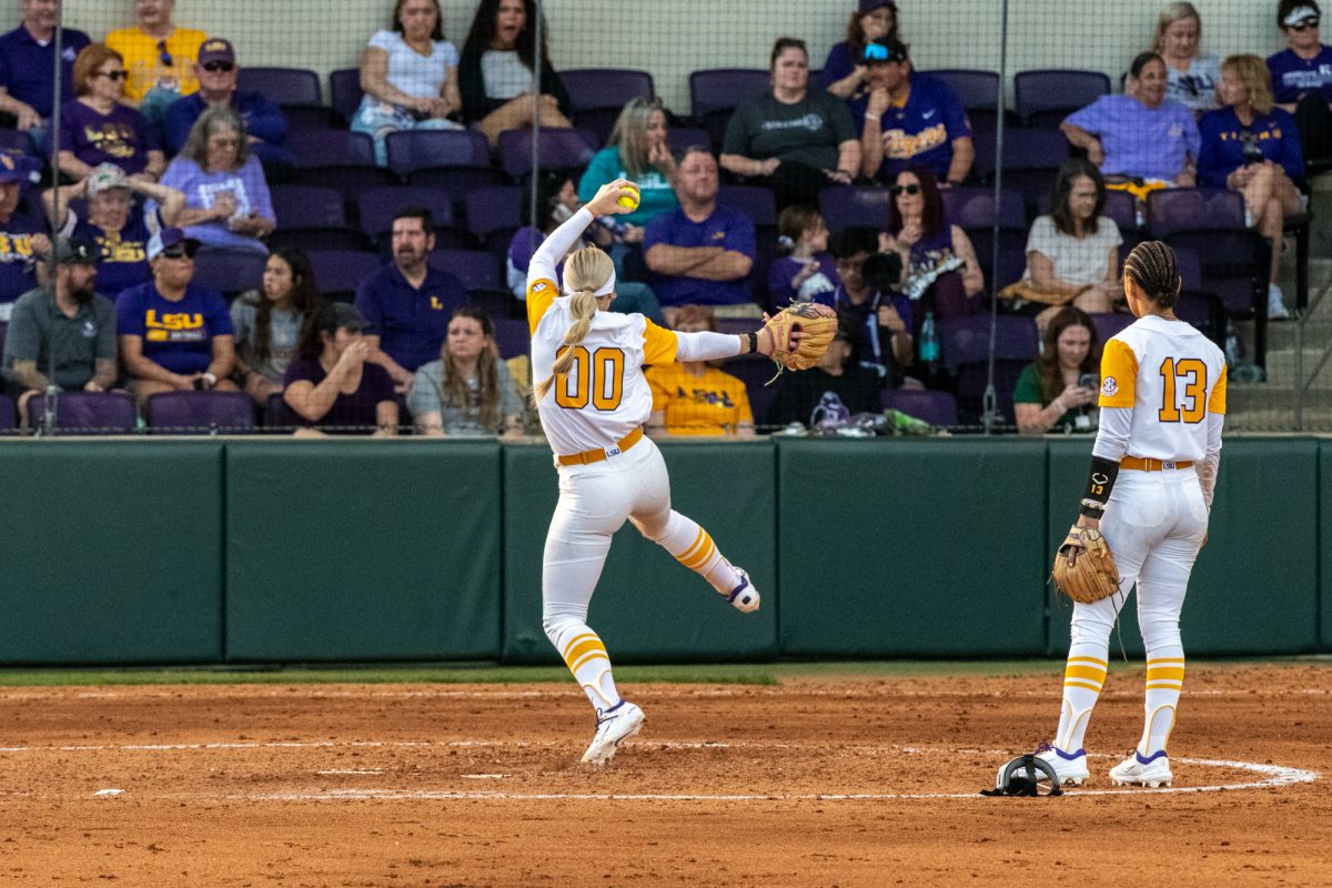 LSU softball freshman pitcher and utility Jayden Heavener (00) pitches during LSU's 8-0 mercy win against the Charlotte 49ers on Feburary 7, 2025, at Tiger Park in Baton Rouge, La.