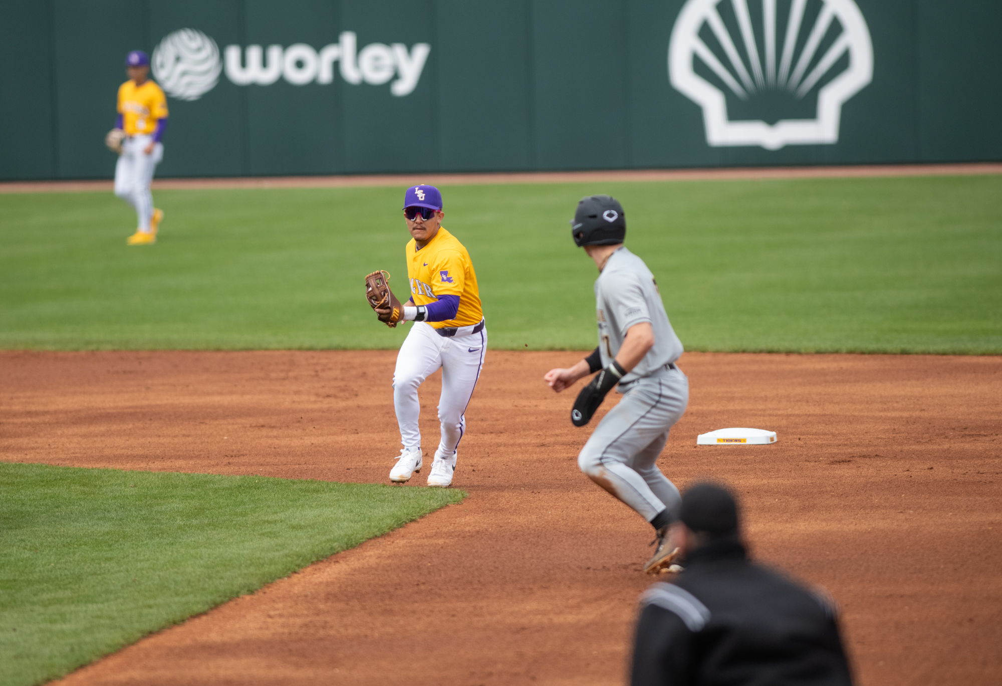 PHOTOS: LSU baseball sweeps Purdue Fort Wayne in opening weekend