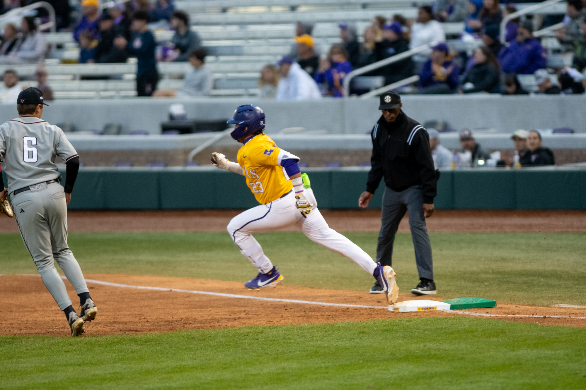 PHOTOS: LSU baseball and Omaha play three-game series