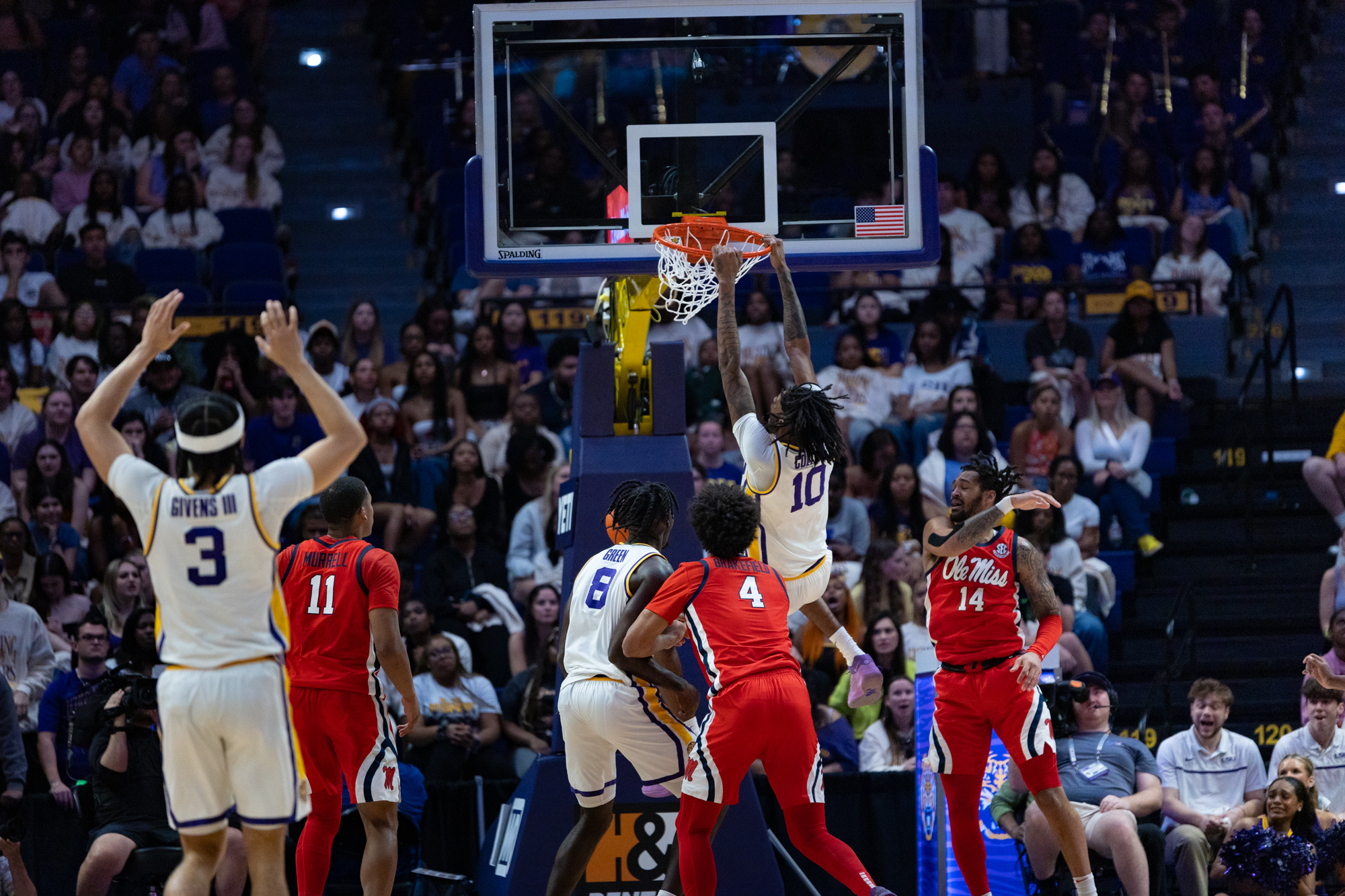 PHOTOS: LSU men's basketball narrowly loses to Ole Miss