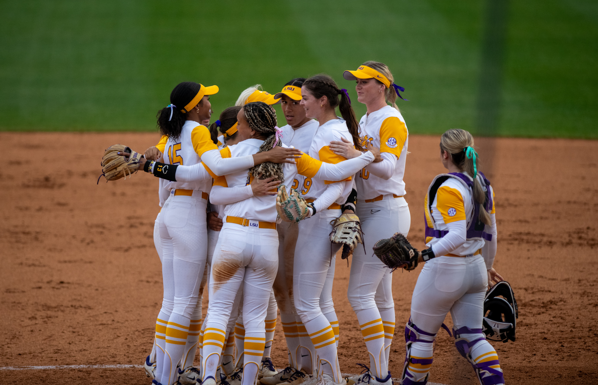 PHOTOS: LSU softball wins SEC opener against Kentucky