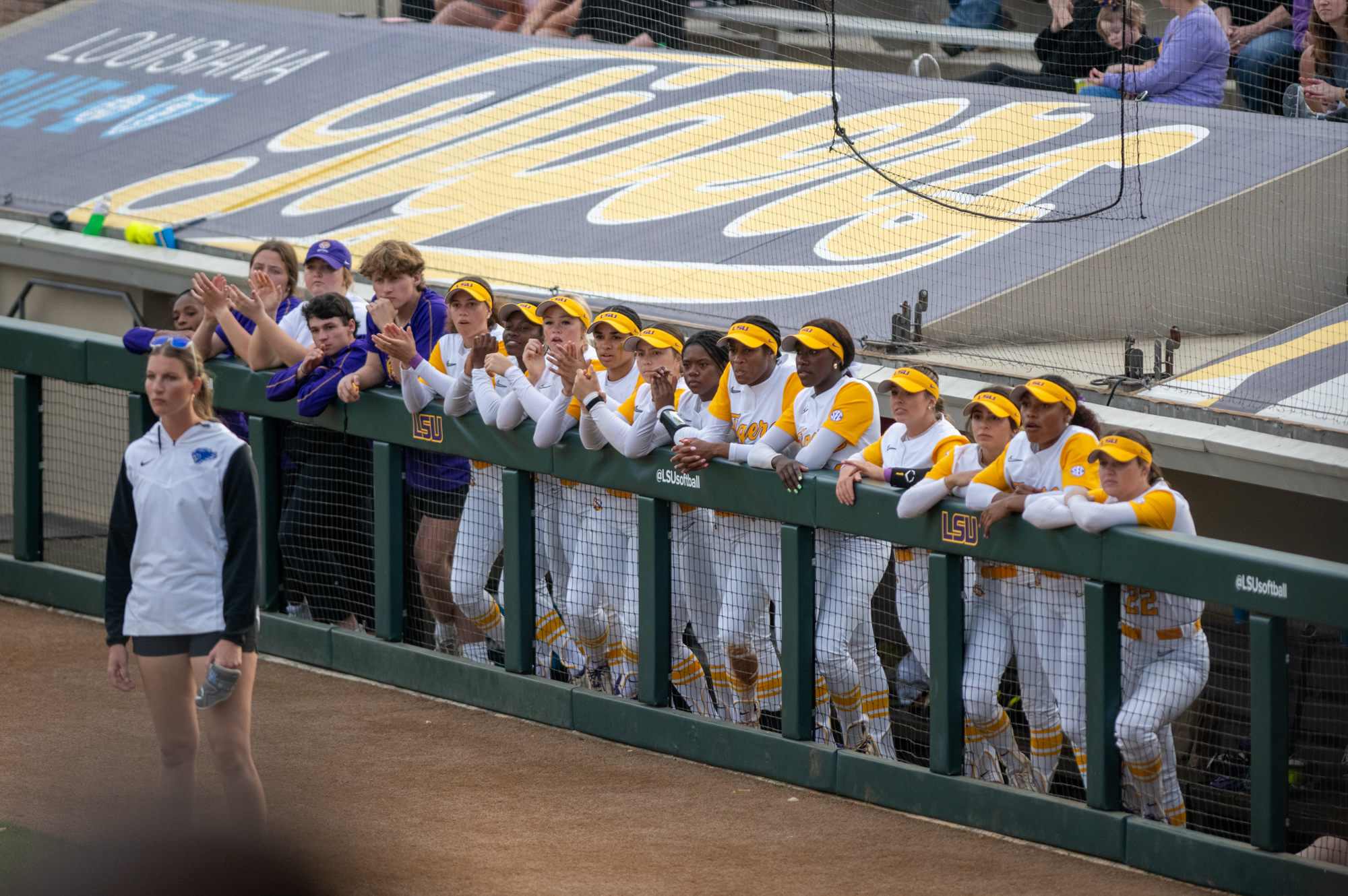 PHOTOS: LSU softball wins SEC opener against Kentucky