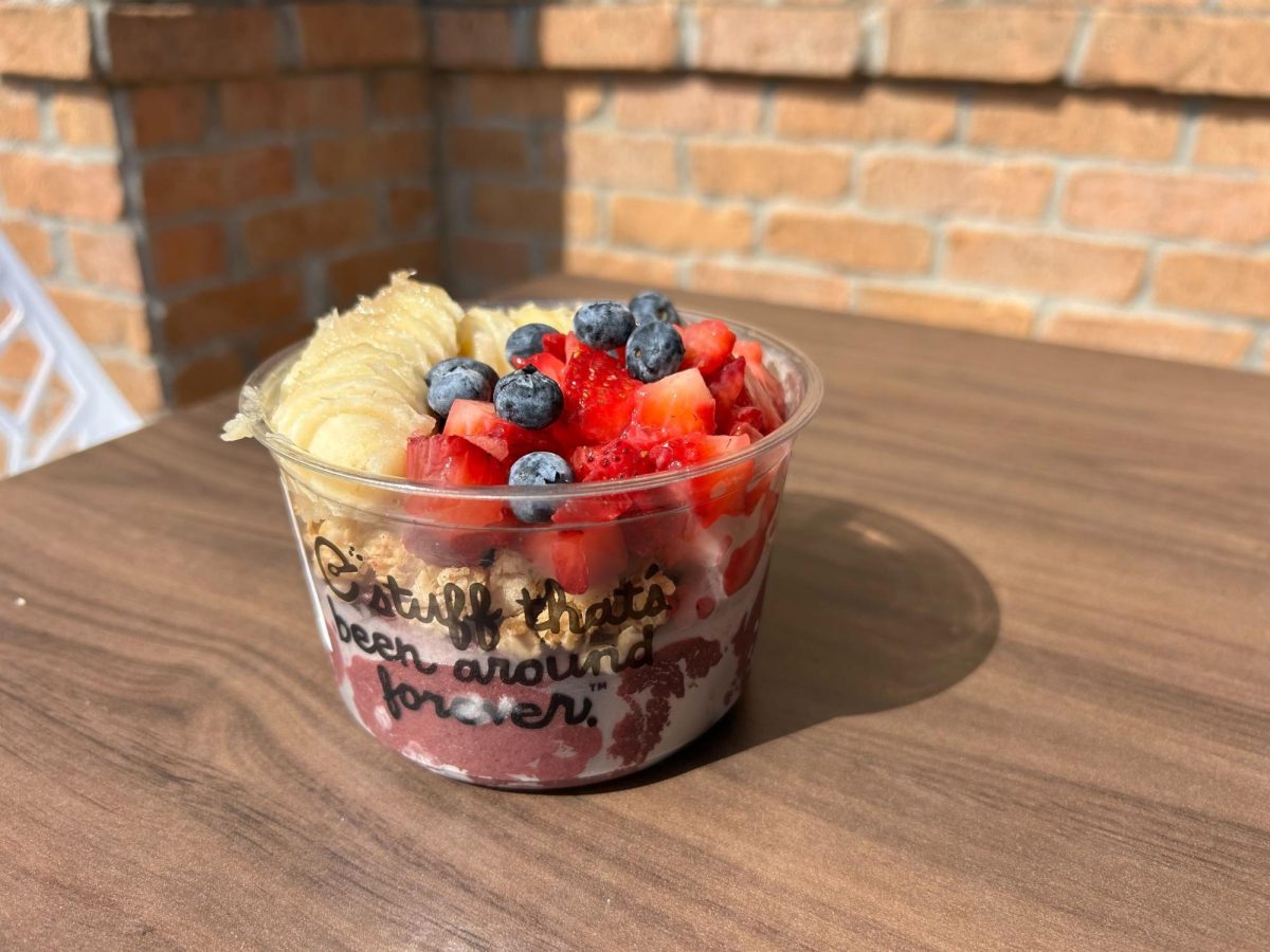 Everbowl's classic smoothie bowl.