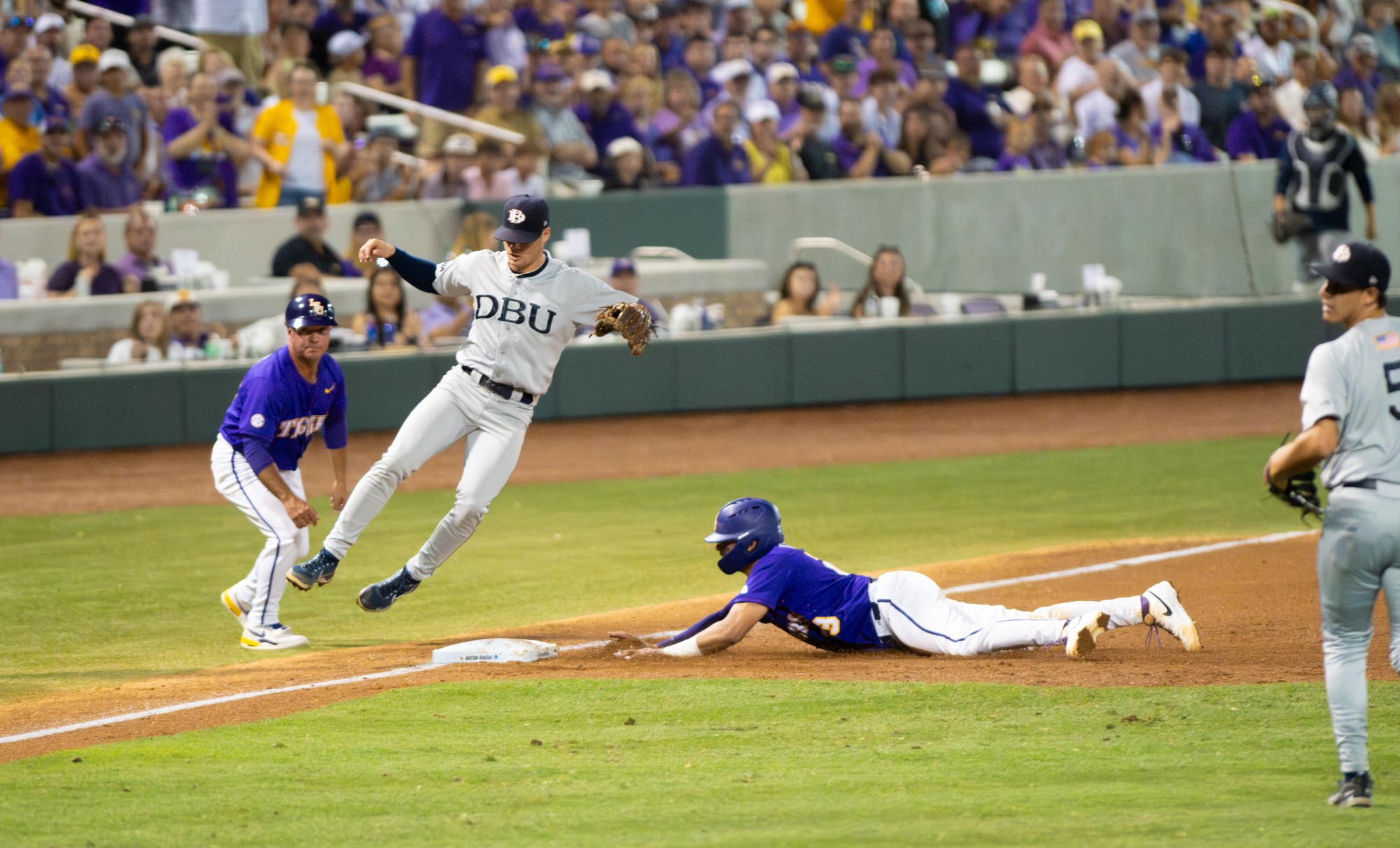 PHOTOS: LSU baseball defeats Dallas Baptist in NCAA Regionals
