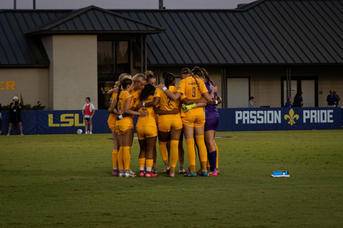 LSU soccer players huddle together on Thursday, Sept. 18th, 2025, during LSU's 1-2 loss to Alabama at the LSU Soccer Stadium on Nicholson Drive in Baton Rouge, La.