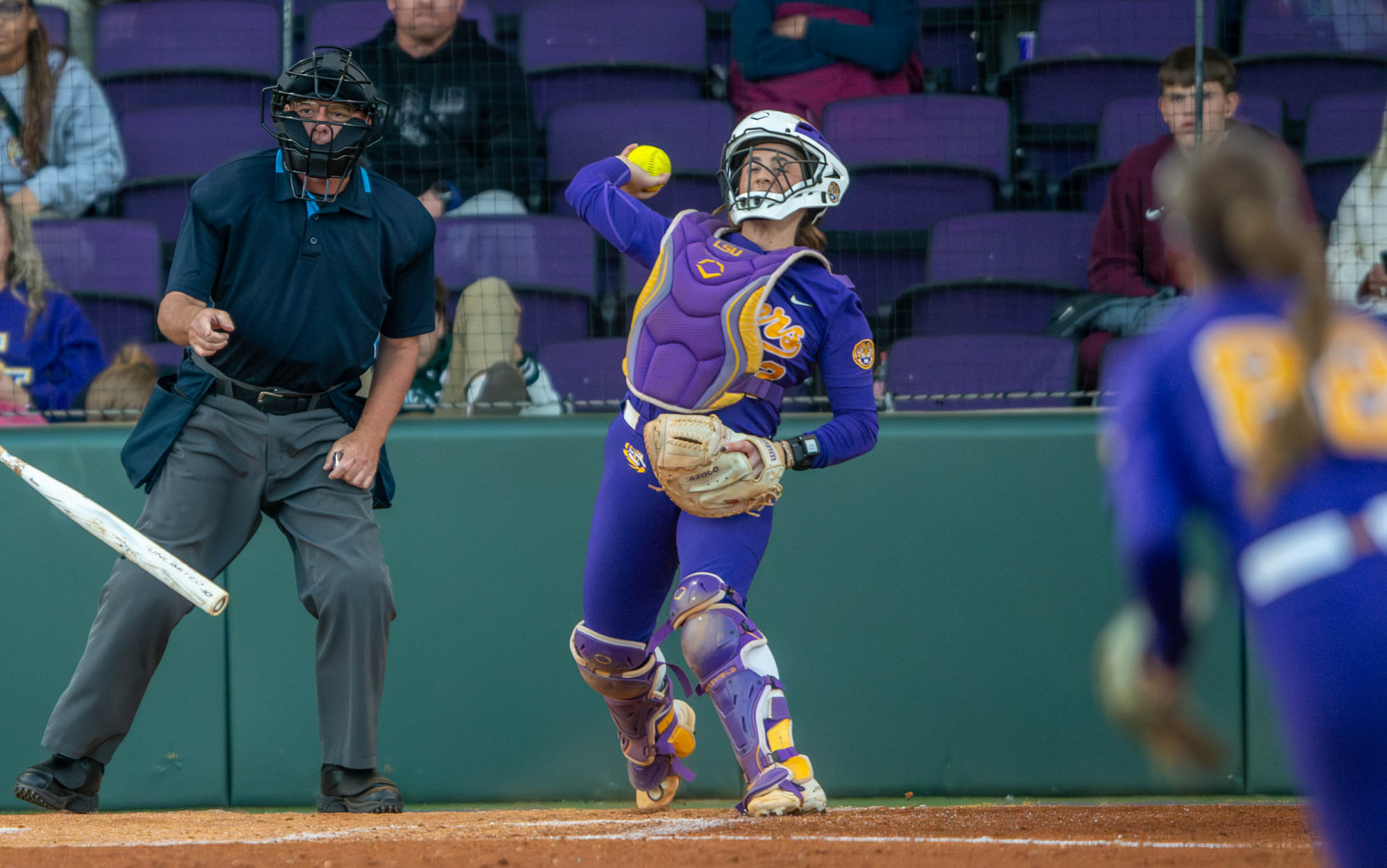 PHOTOS: LSU softball hosts exhibition doubleheader