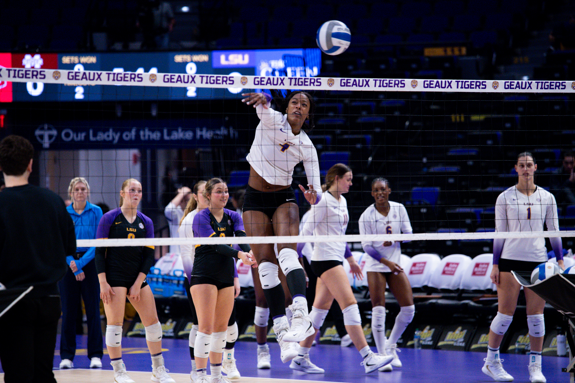 PHOTOS: LSU volleyball continues losing streak with fall to Mississippi State