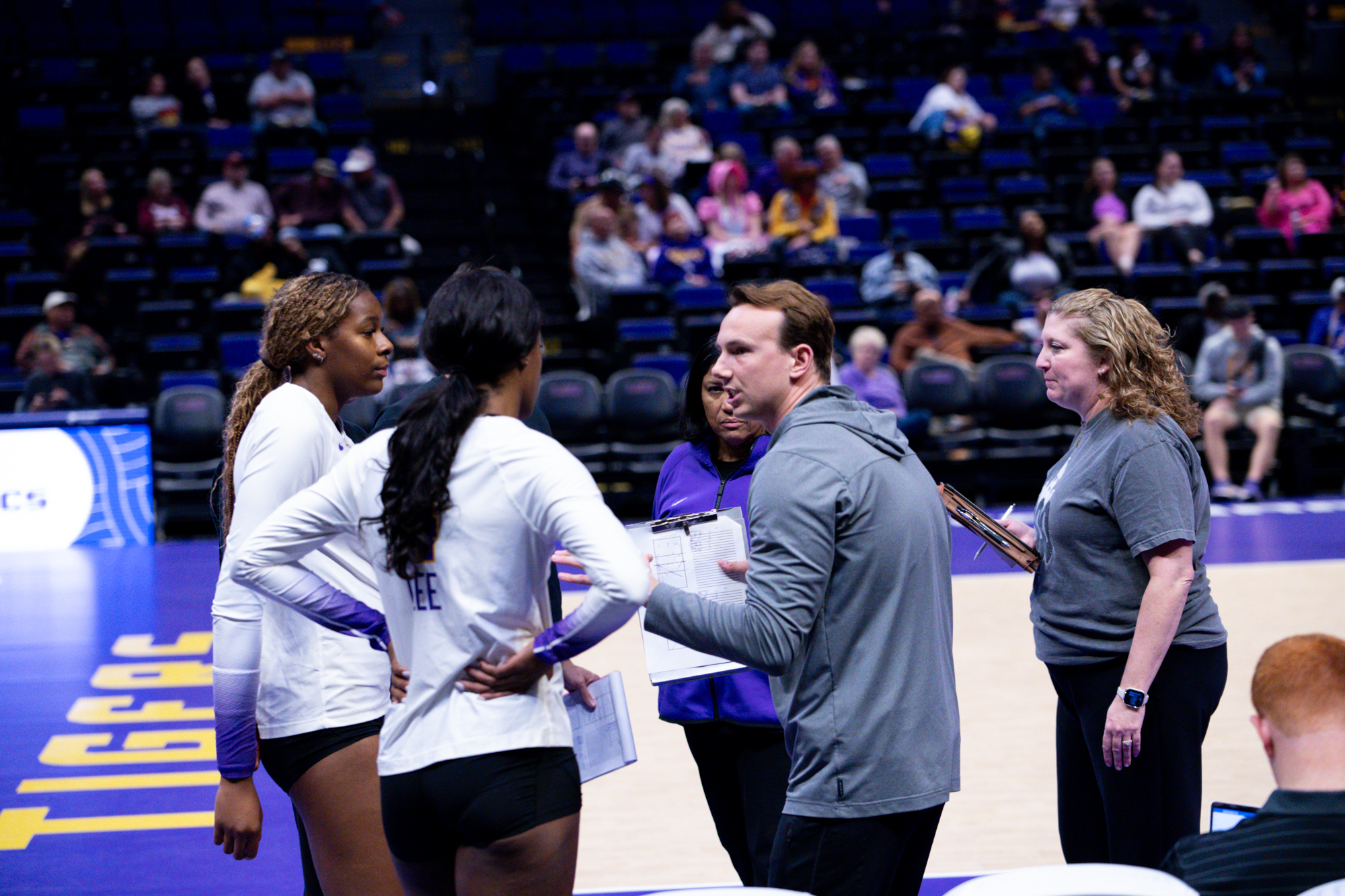 PHOTOS: LSU volleyball continues losing streak with fall to Mississippi State