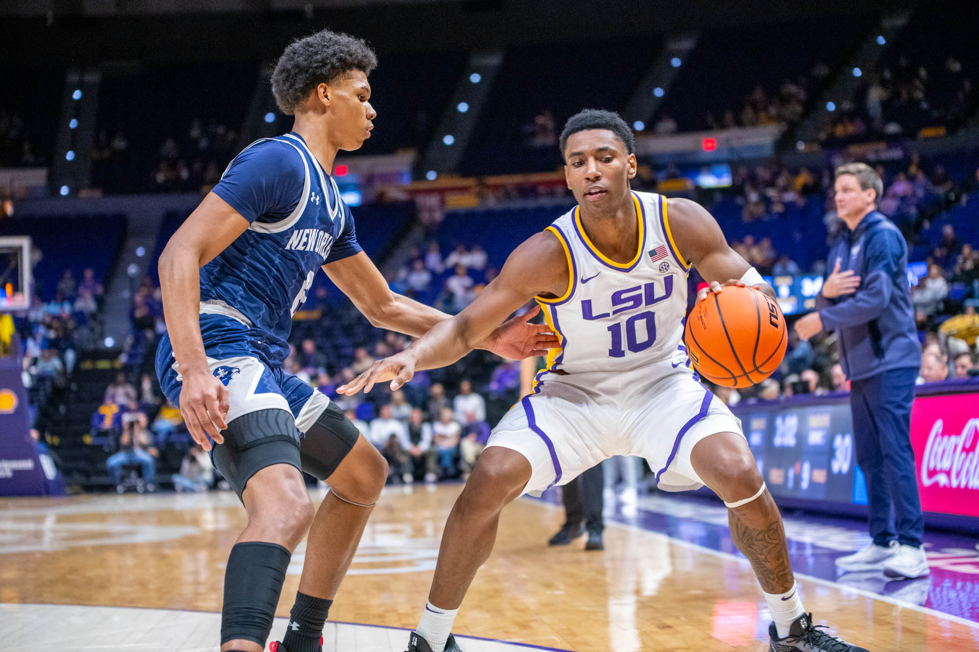 PHOTOS: LSU men's basketball defeats UNO