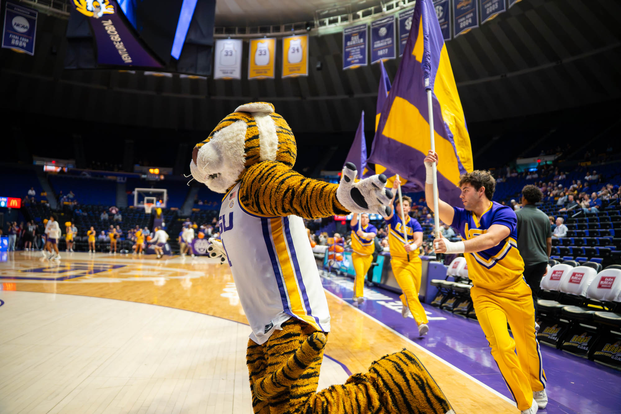 PHOTOS: LSU men's basketball defeats Alcorn State for fourth consecutive win