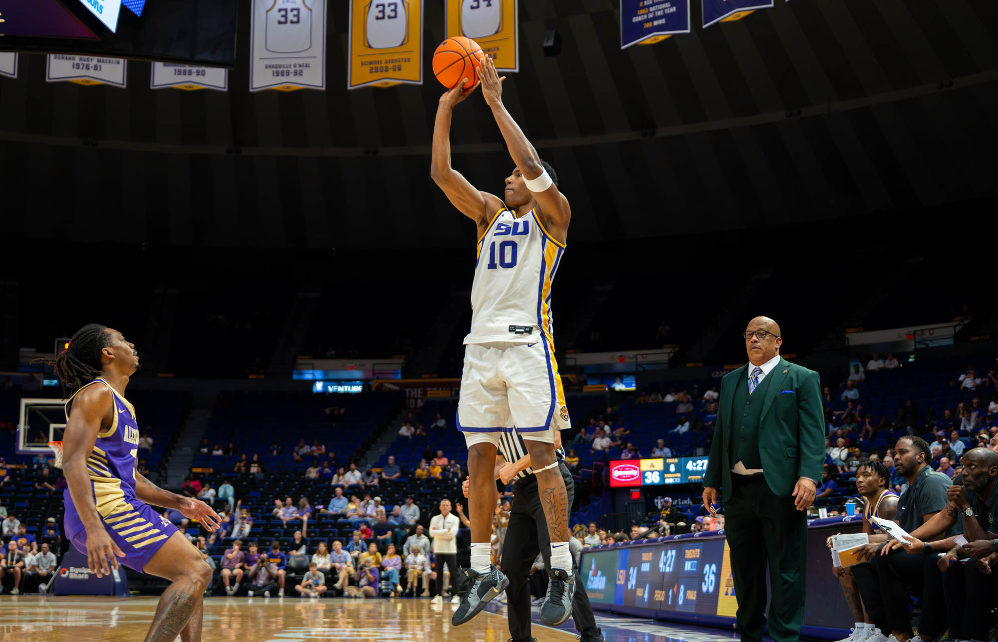 PHOTOS: LSU men's basketball defeats Alcorn State for fourth consecutive win