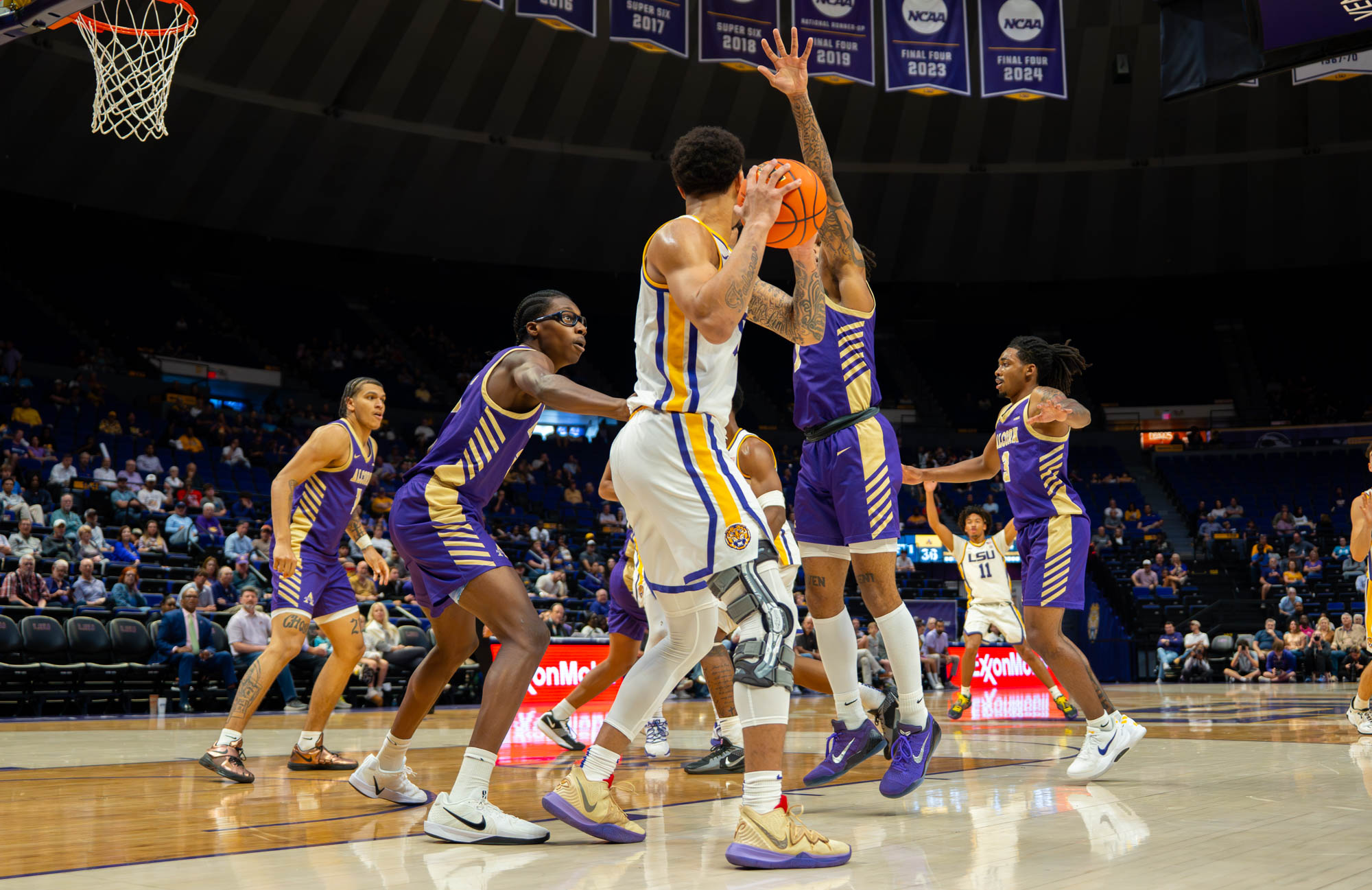 PHOTOS: LSU men's basketball defeats Alcorn State for fourth consecutive win
