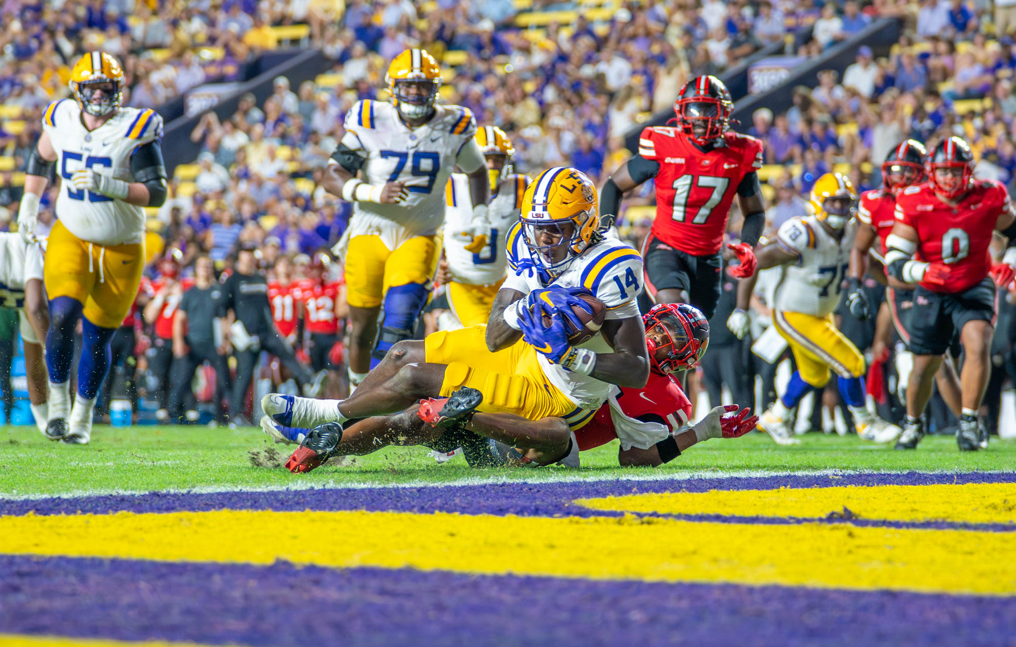 PHOTOS: LSU football narrowly defeats WKU in non-conference play