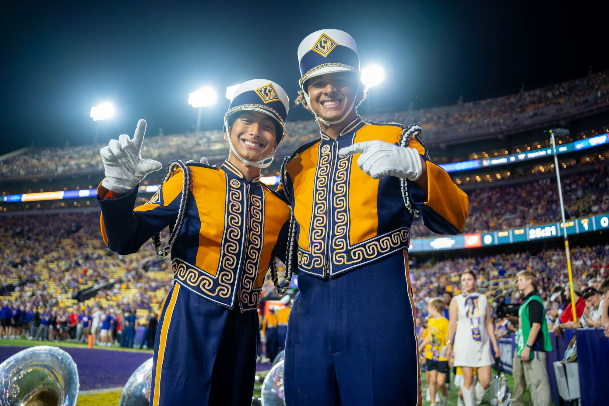 PHOTOS: LSU football narrowly defeats WKU in non-conference play