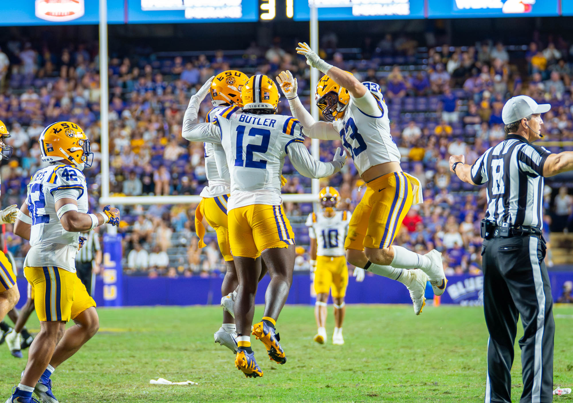 PHOTOS: LSU football narrowly defeats WKU in non-conference play