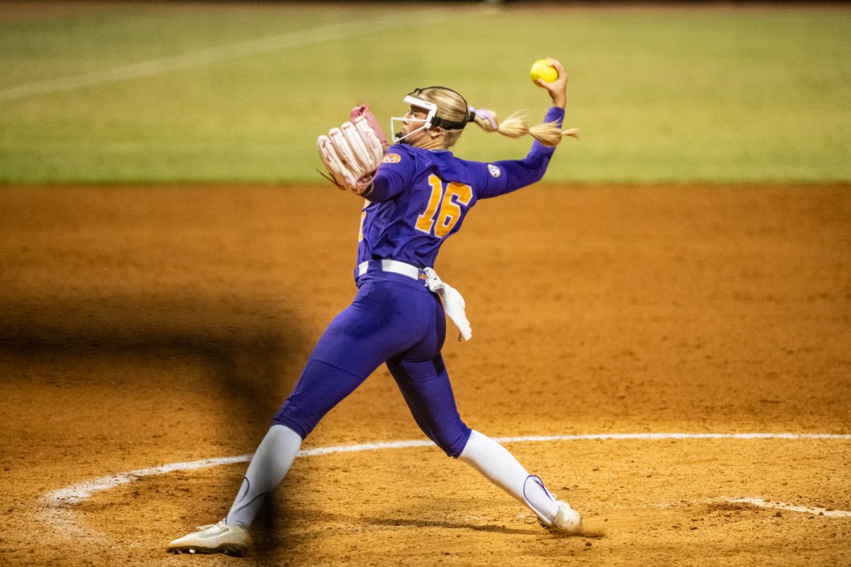 LSU softball freshman pitcher Lauryn Soeken (16) pitches the ball during their win against Belhaven Sunday, Nov. 2, 2025, at Tiger Park in Baton Rouge, La.