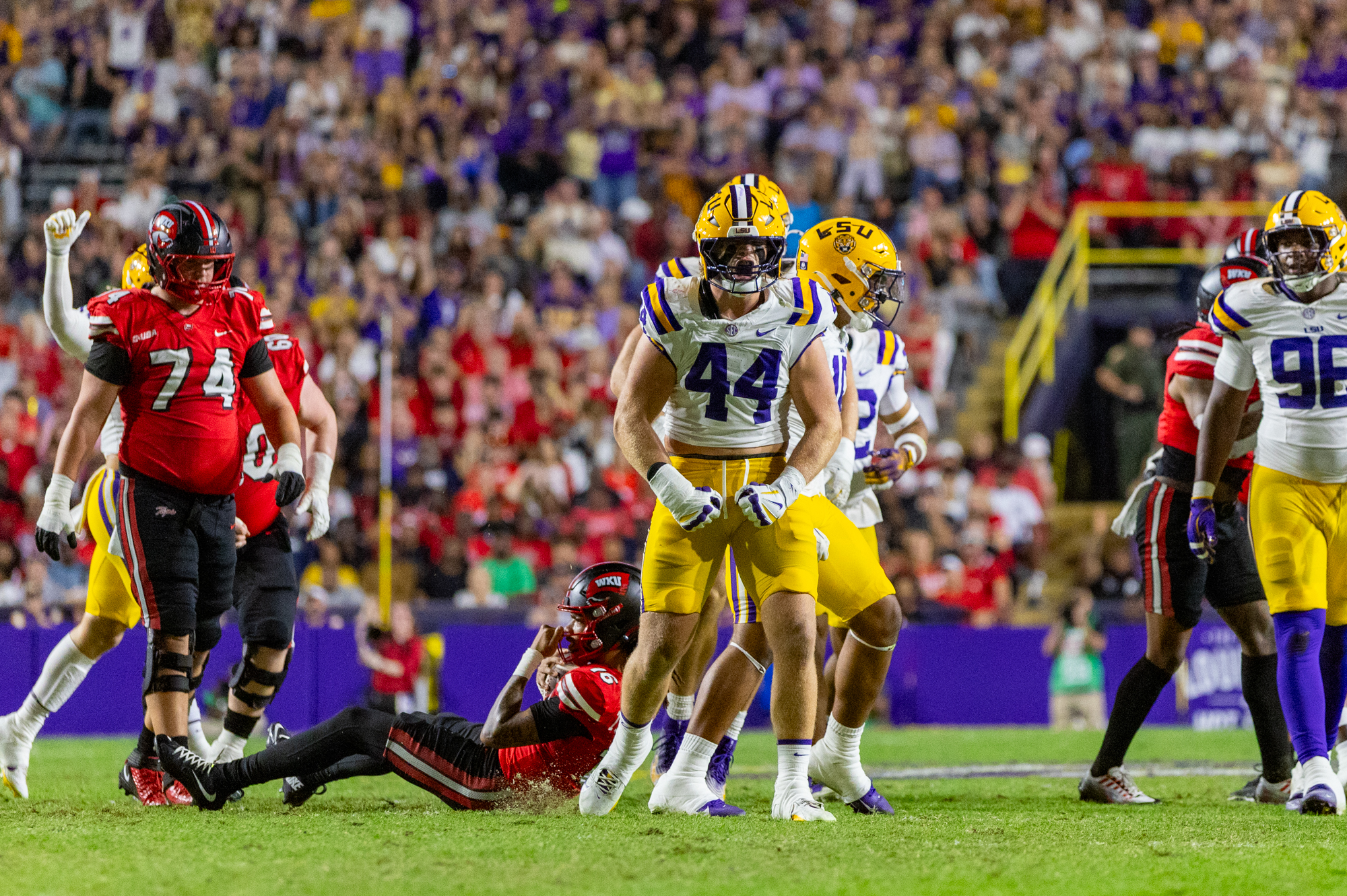 PHOTOS: LSU football narrowly defeats WKU in non-conference play