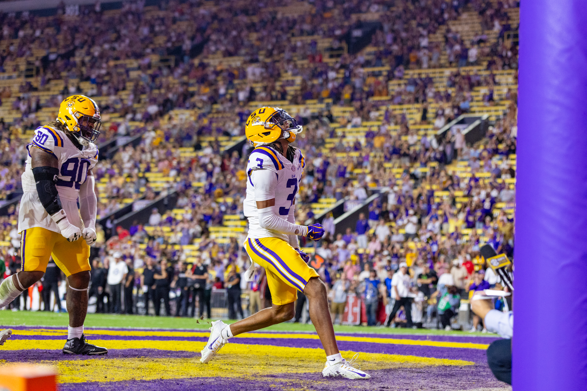 PHOTOS: LSU football narrowly defeats WKU in non-conference play