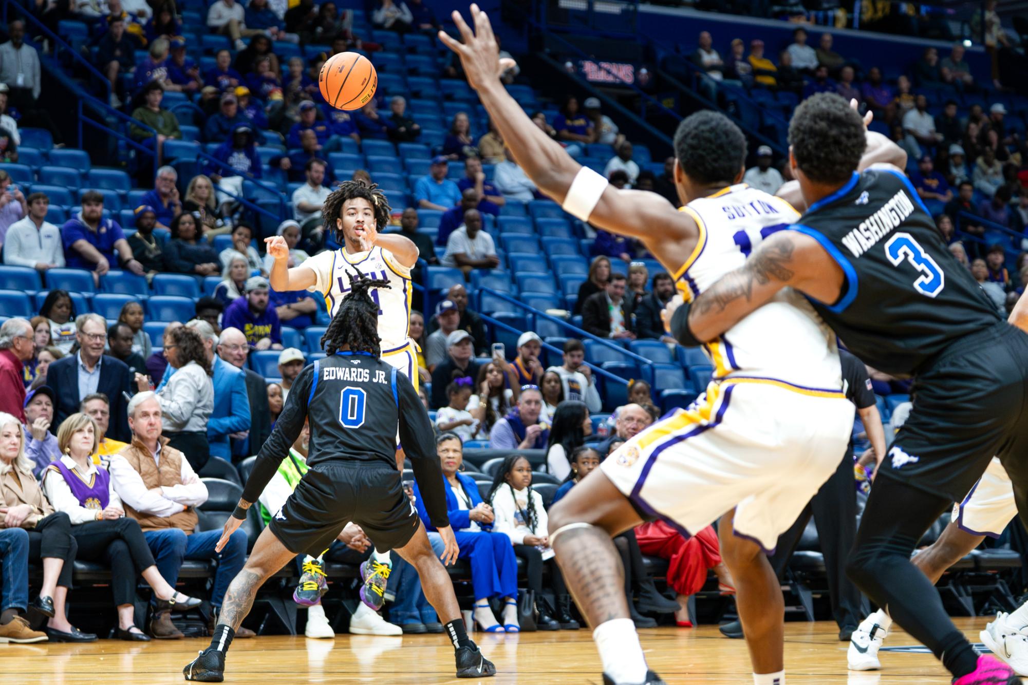 PHOTOS: LSU men's basketball defeats SMU on the road in New Orleans