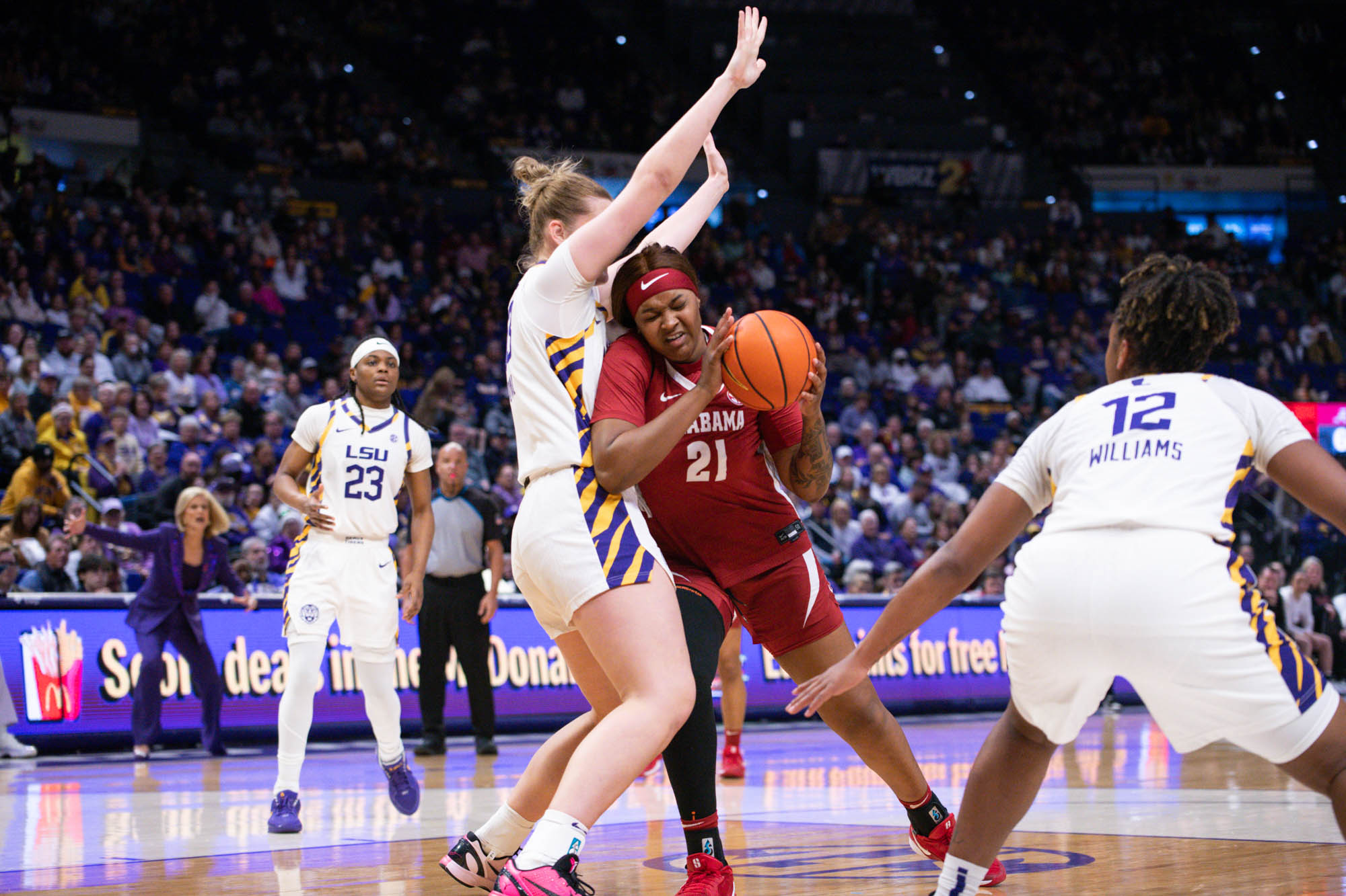 PHOTOS: LSU women's basketball dominates Alabama