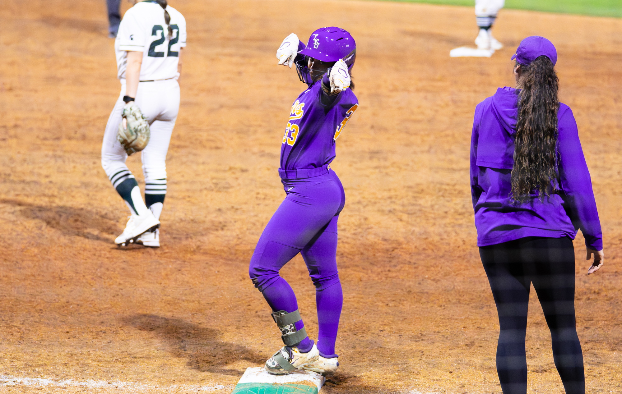 PHOTOS: LSU softball defeats Michigan State after close game