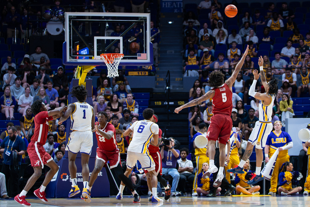 PHOTOS: LSU men's basketball falls to Arkansas