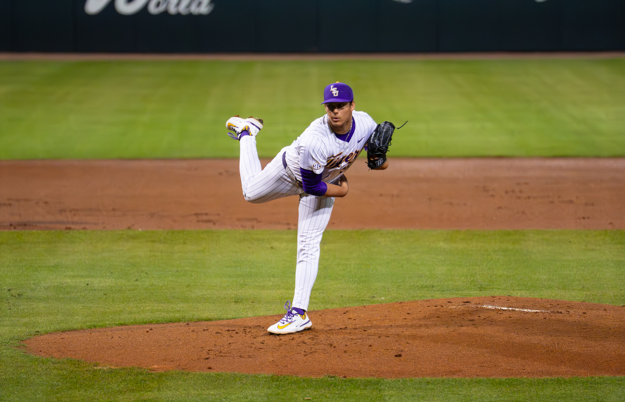 PHOTOS: LSU baseball suffers first loss of the season to McNeese