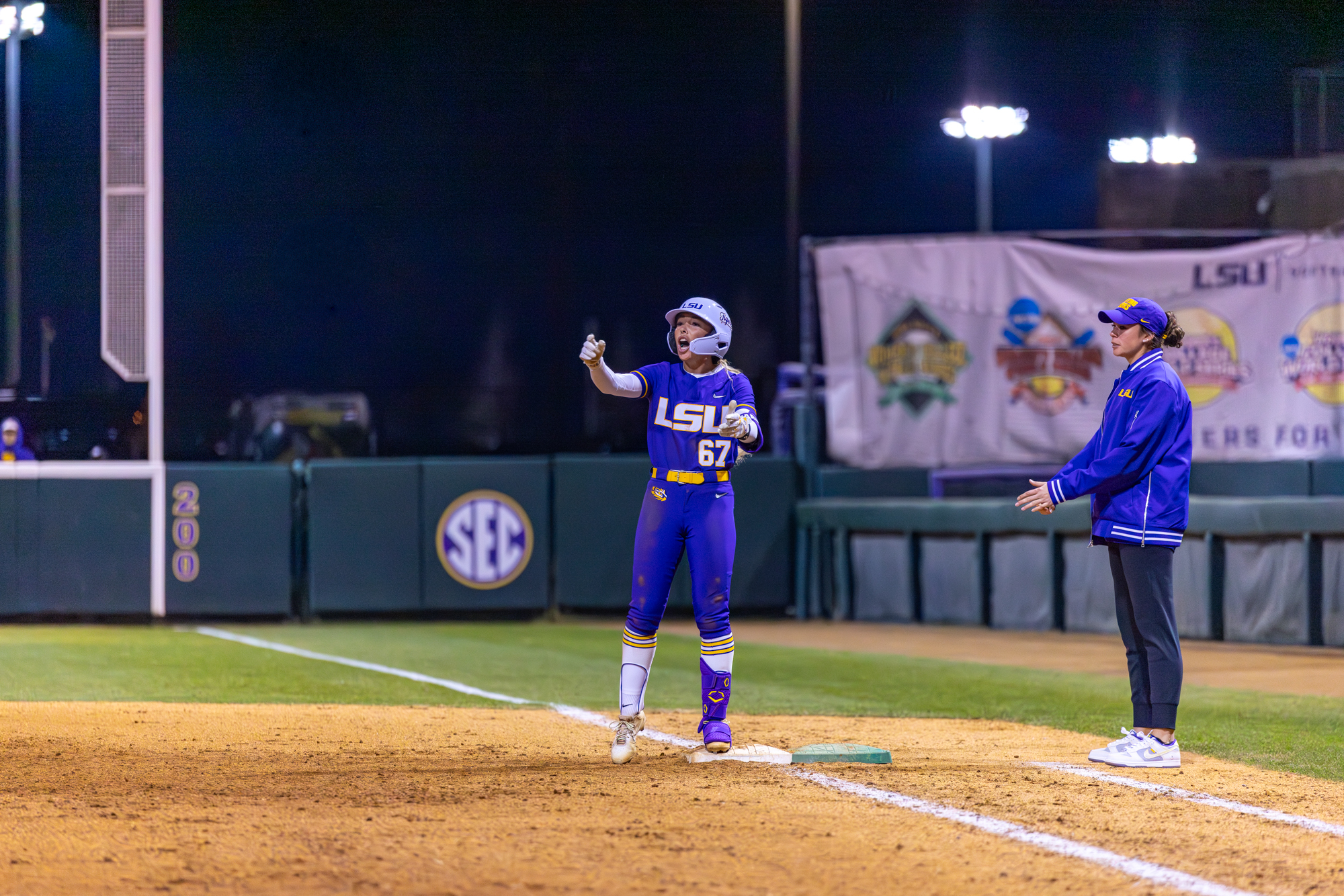 PHOTOS: LSU softball dominates in opening series