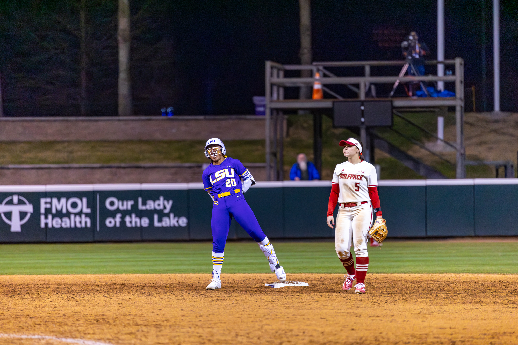 PHOTOS: LSU softball dominates in opening series