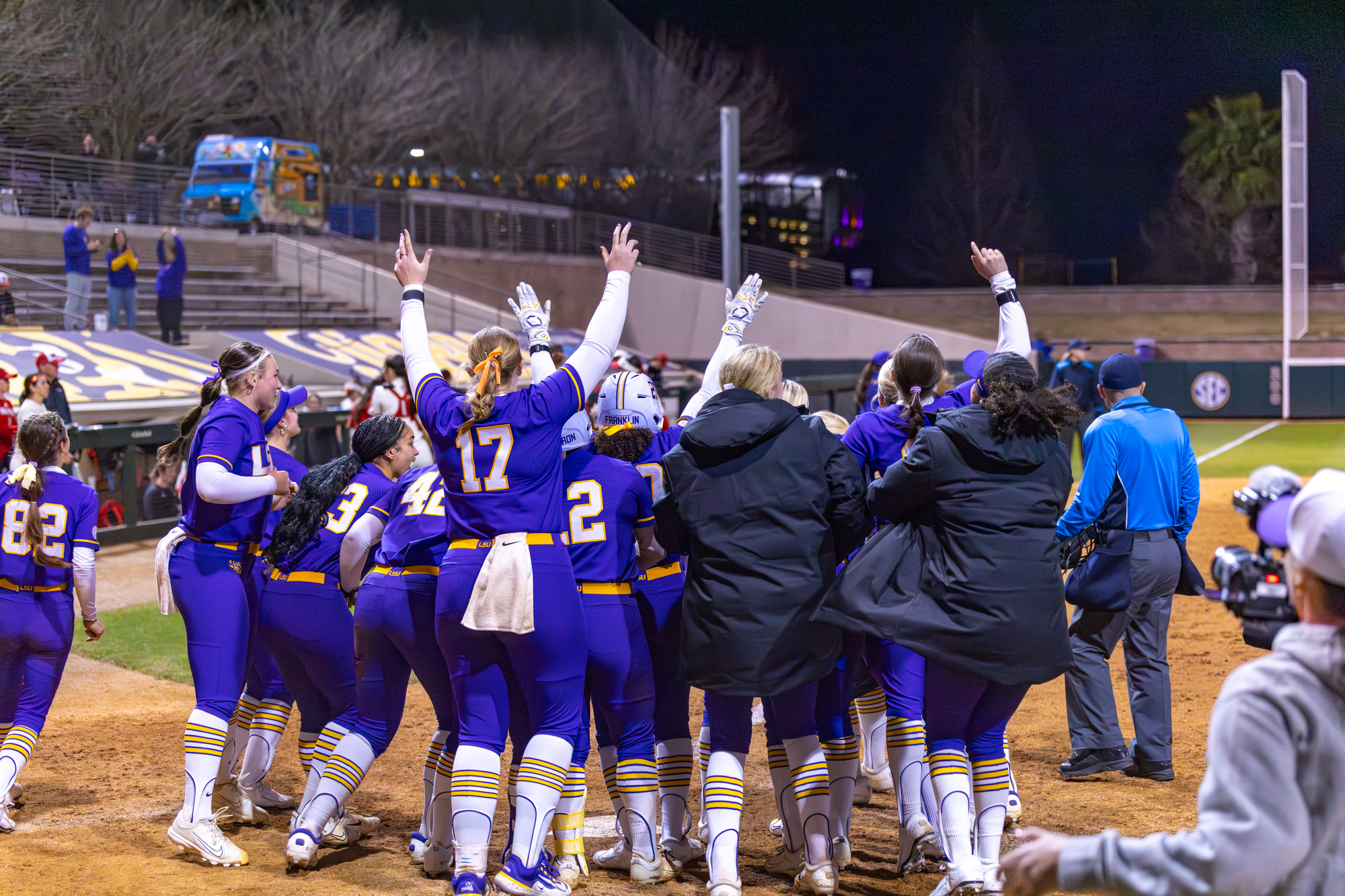 PHOTOS: LSU softball dominates in opening series