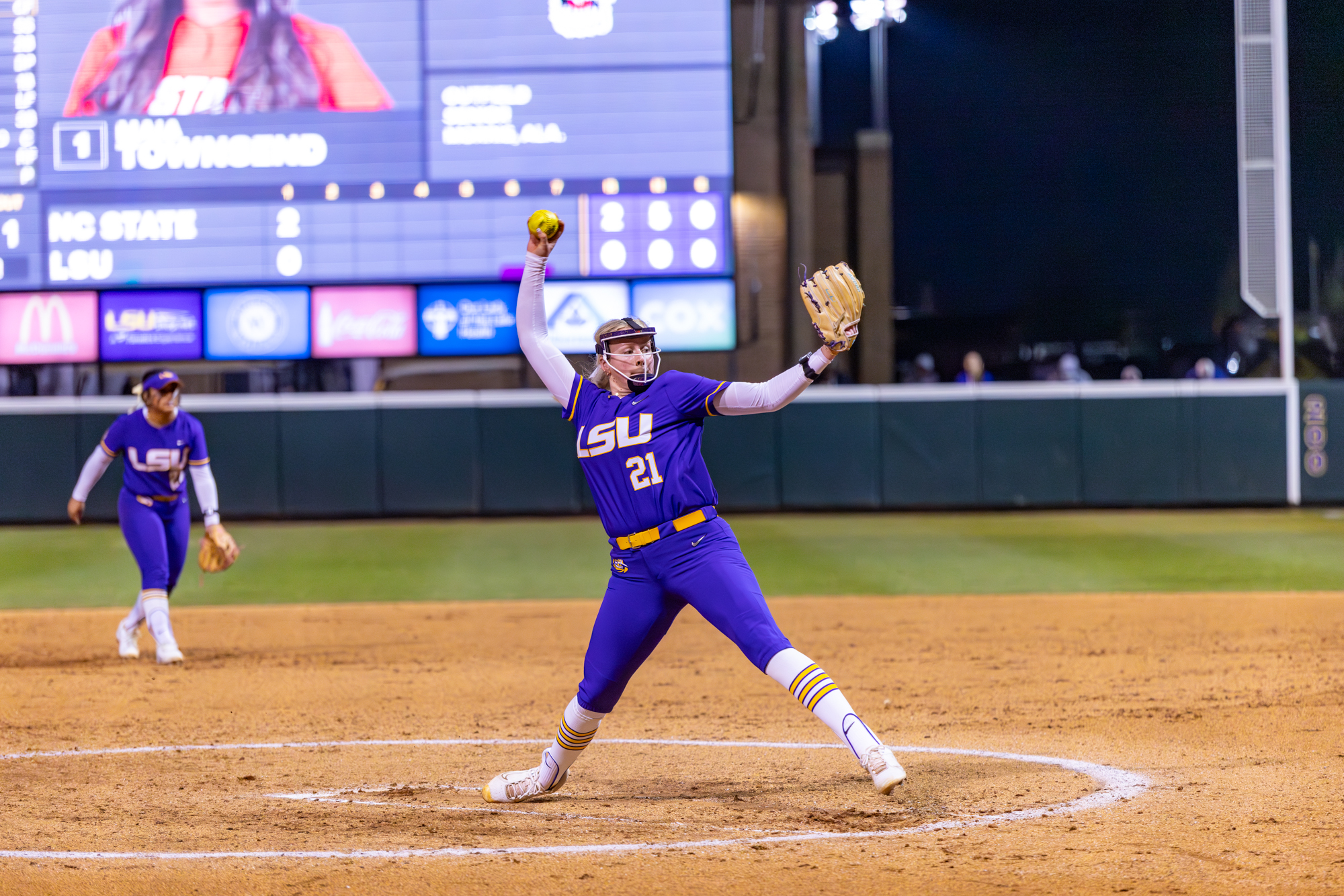PHOTOS: LSU softball dominates in opening series
