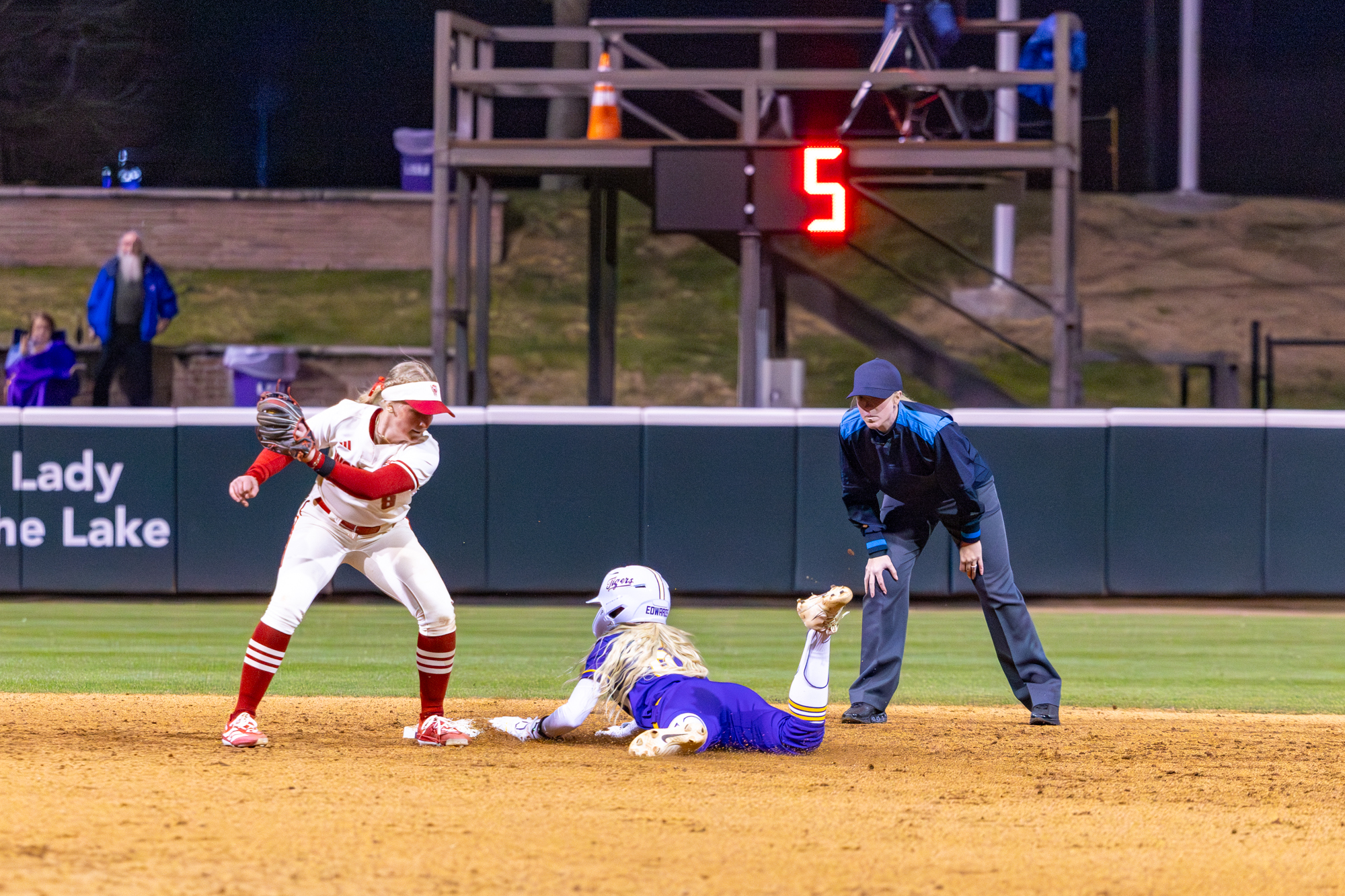 PHOTOS: LSU softball dominates in opening series