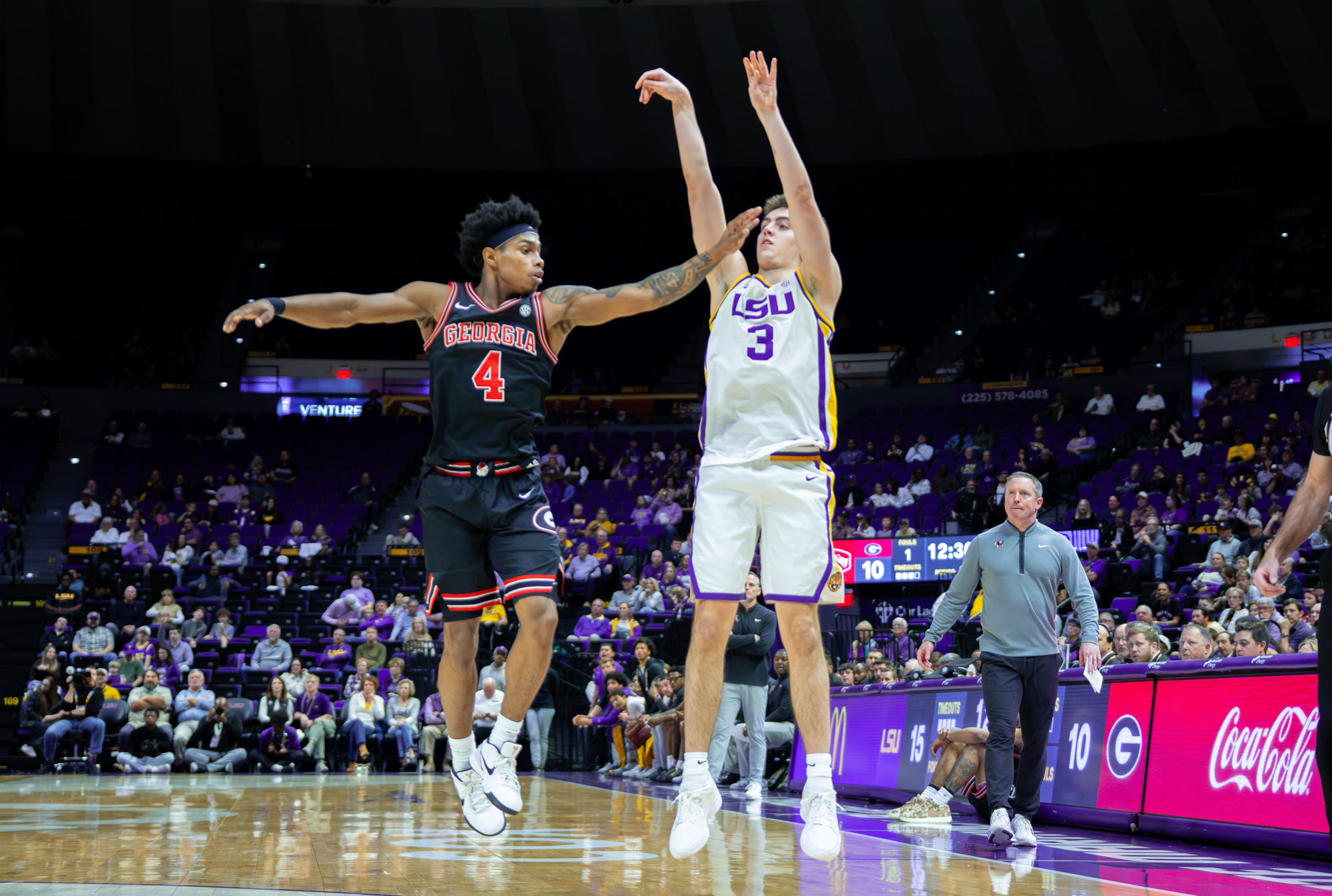 PHOTOS: LSU men's basketball earns eighth SEC loss