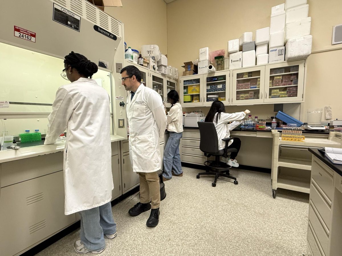 Researchers working in a lab at the Vet School in Baton Rouge, Louisiana.
Left to Right: Laura Beaubrun (Research Associate), Ethan Anderson, Vivian Truong and Danielle Thai