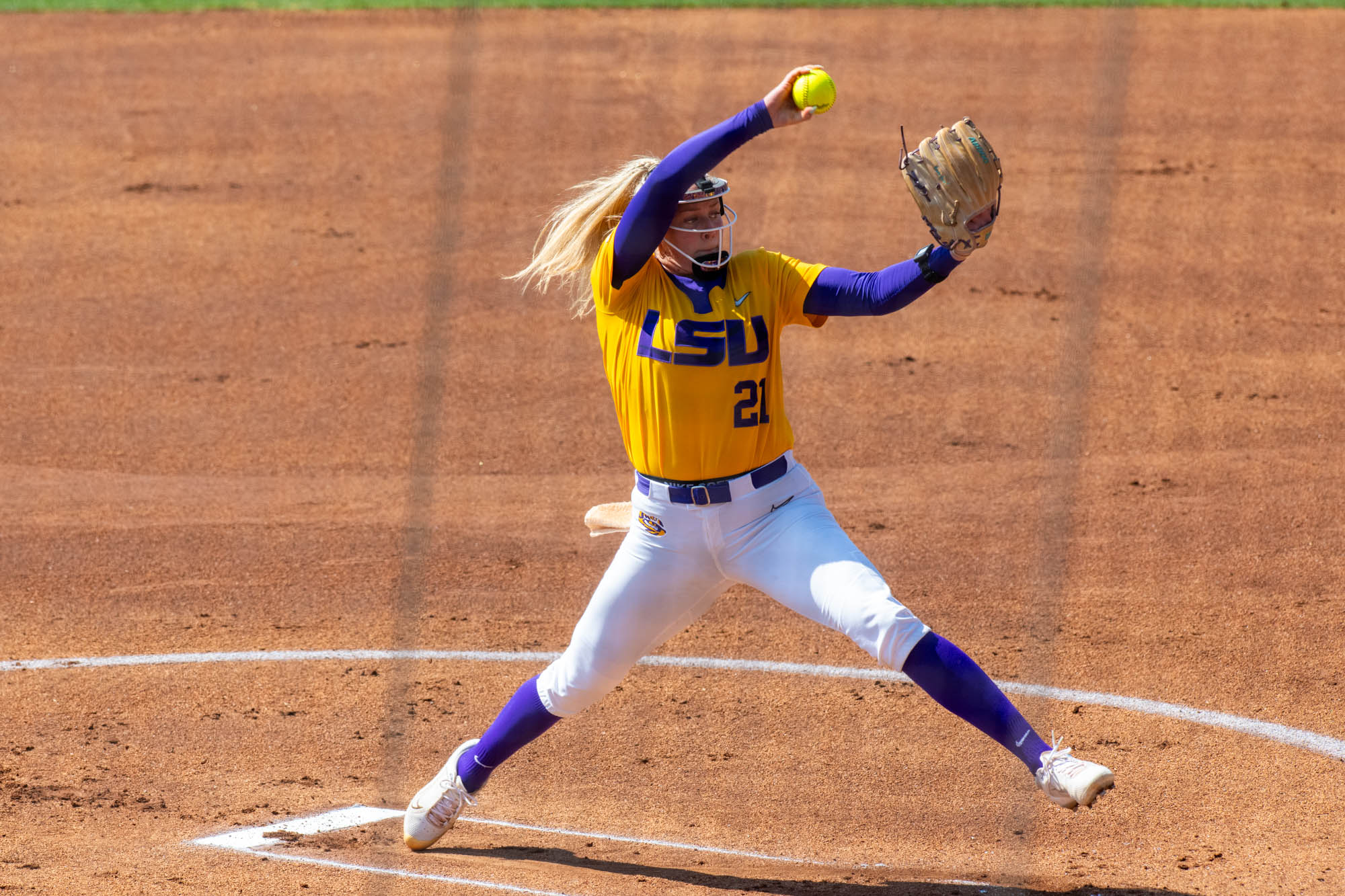 PHOTOS: LSU softball drops game three against Oklahoma