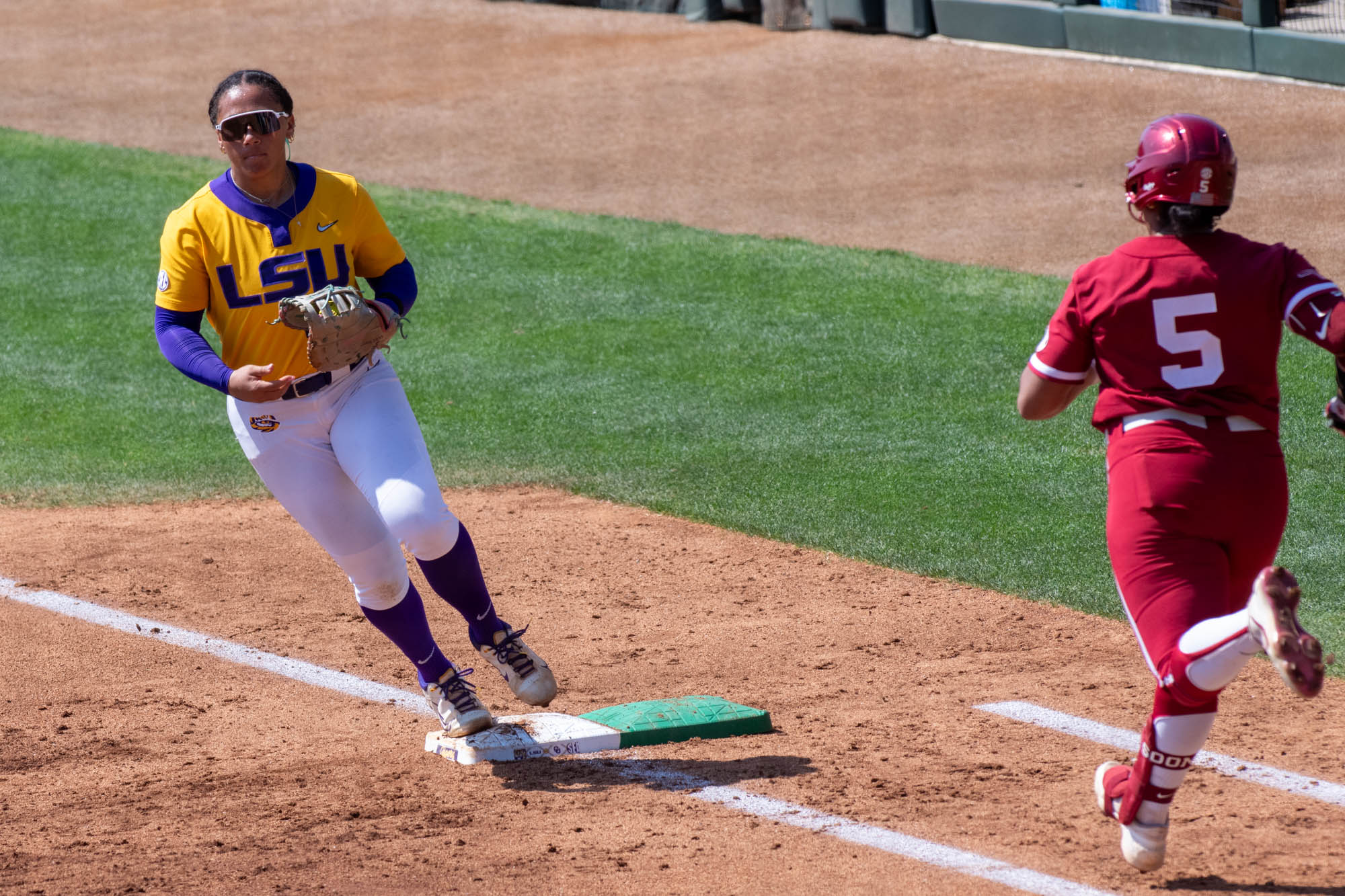 PHOTOS: LSU softball drops game three against Oklahoma