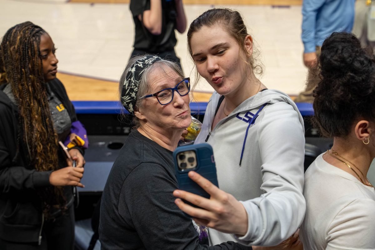 LSU women’s basketball freshman forward Meghan Yarnevich poses for a fan photo during the LSU women’s basketball sendoff on Wednesday, March 4, 2026, at the Pete Maravich Assembly Center in Baton Rouge, La.