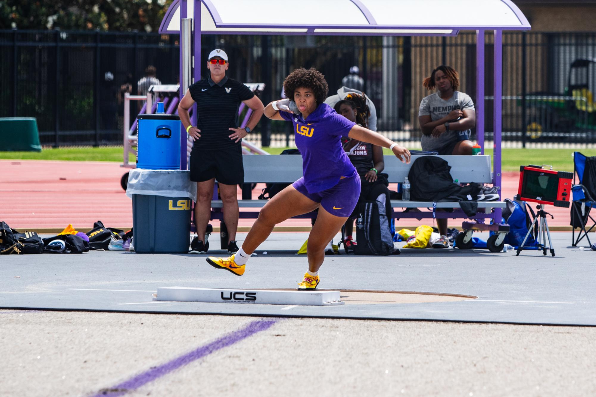 PHOTOS: LSU track and field hosts LSU Alumni Gold meet