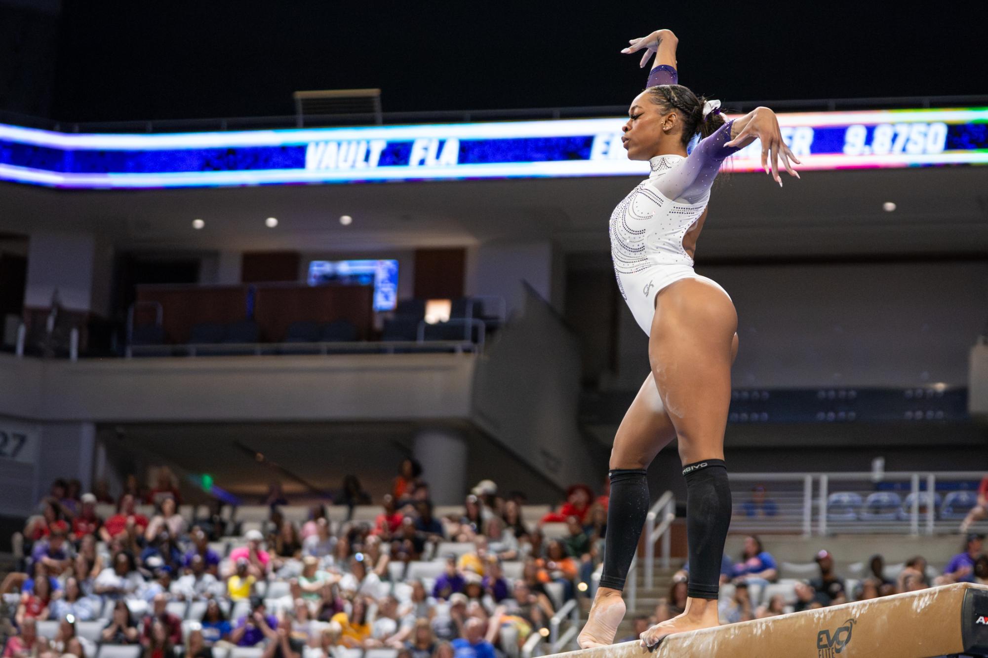 PHOTOS: LSU gymnastics advances to NCAA national championship finals